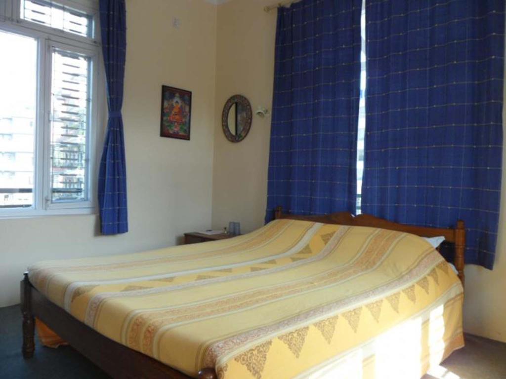 Hotel Nirvana Pokhara Bilik gambar