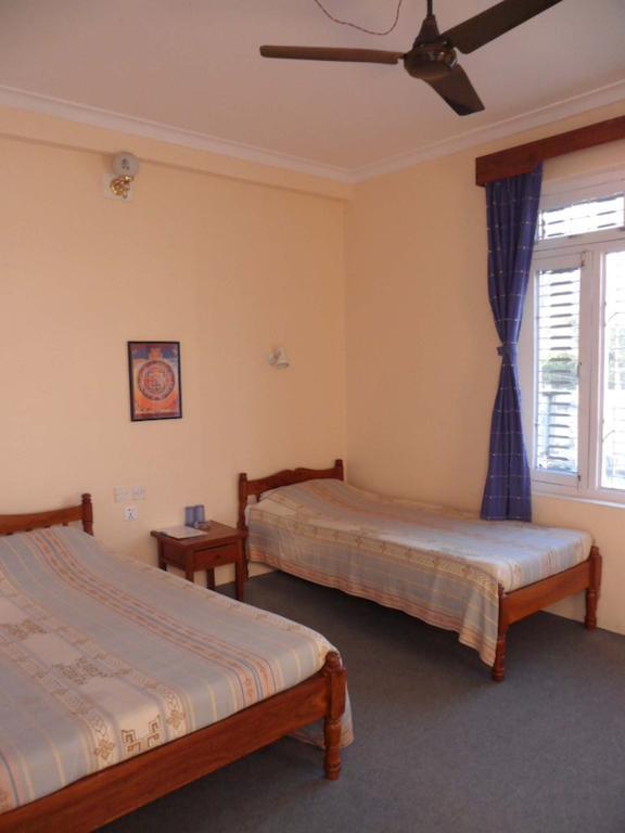 Hotel Nirvana Pokhara Bilik gambar